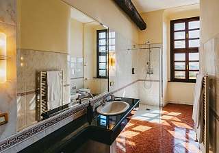 chambres hotel en piemont, hotel piemont, hotel en piemont, vacances piemont, hebergement en piemont, vacances en italie, vacances viticoles piemont, hotel isola d'asti